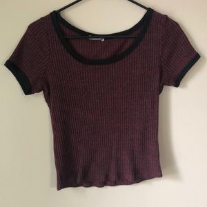 Red short sleeve tee